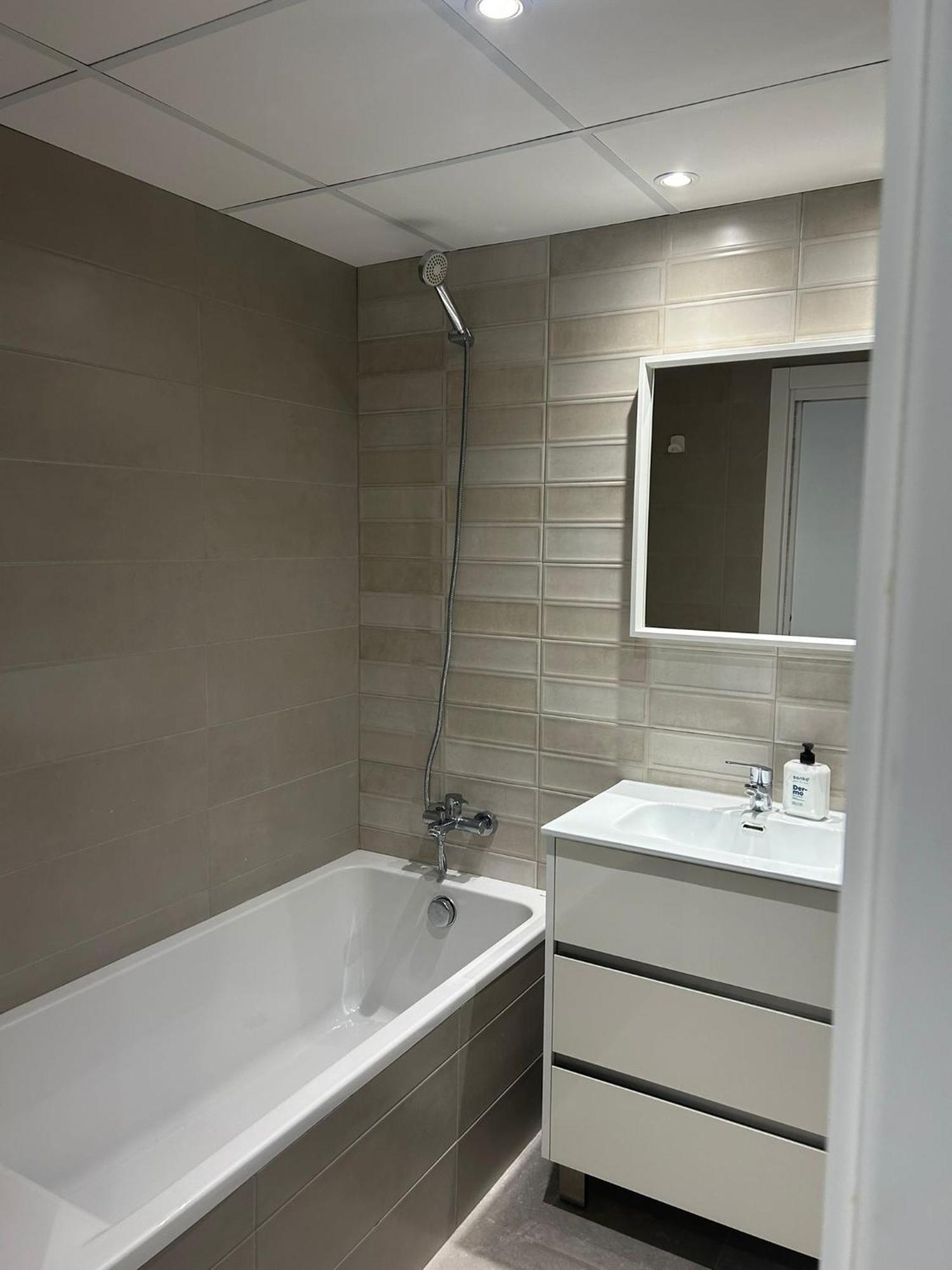 Apartamentos Corteingles Castellon By Tucasanlaplaya Castellón de la Plana Eksteriør bilde